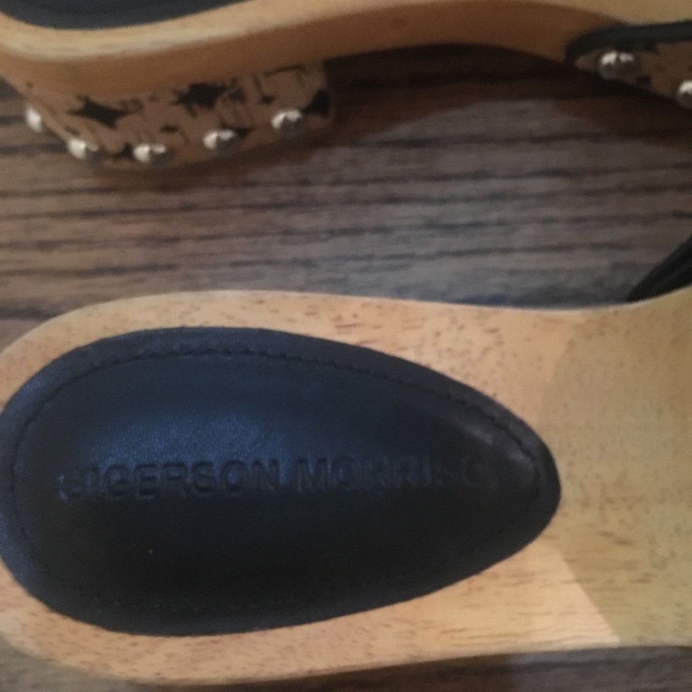 Sandle clogs - Picture 3 of 3